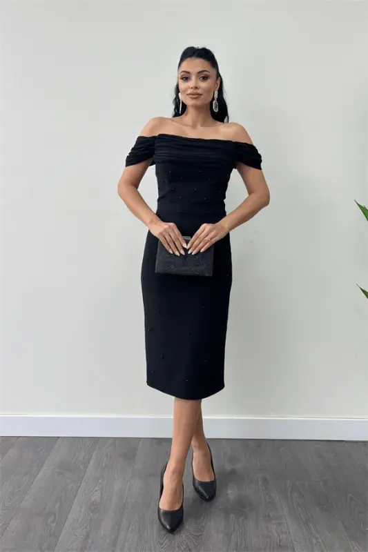 Atlas Fabric Pearl Detailed Low Neck Evening Dress - BLACK - BÜYÜKBEDENIZ