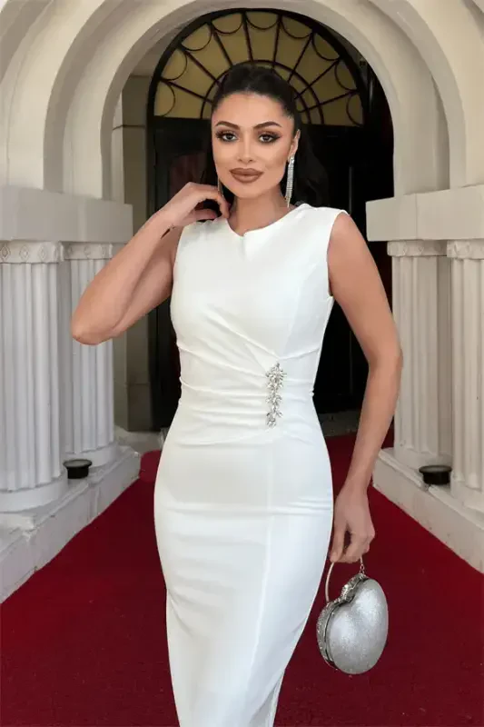 Atlas Fabric Pleated Brooch Detailed Pencil Dress - WHITE - 2