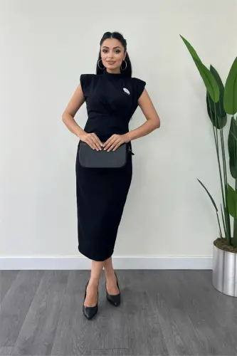 Atlas Fabric Ruched And Brooch Detailed Pencil Dress - BLACK - BÜYÜKBEDENIZ (1)