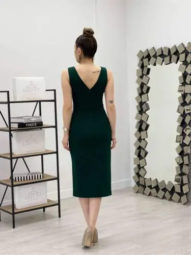 Atlas Fabric Stone Detailed Pencil Dress - EMERALD GREEN - 5