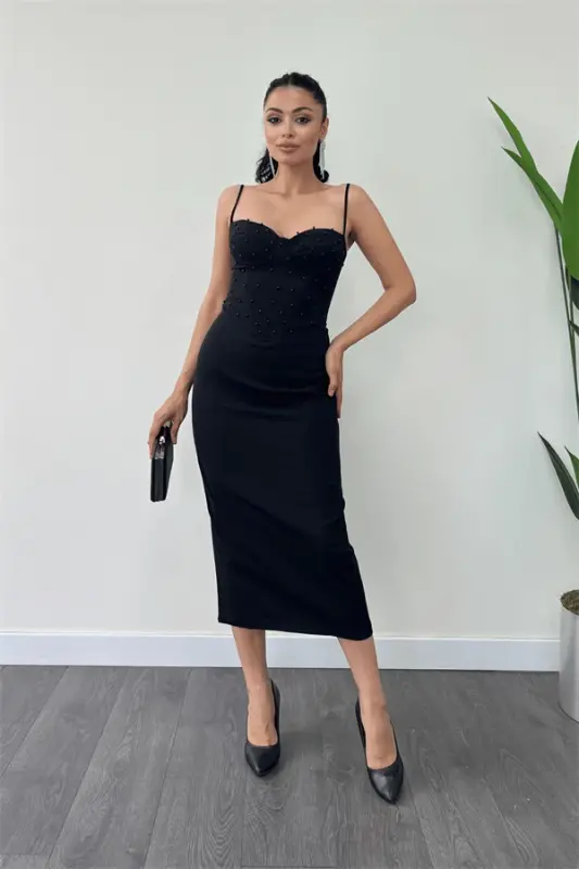 Atlas Kumaş İnci Detaylı Askılı Kalem Elbise - SİYAH - 2