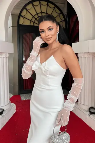 Atlas Kumaş Straplez Fiyonklu Kalem Elbise - BEYAZ - 4