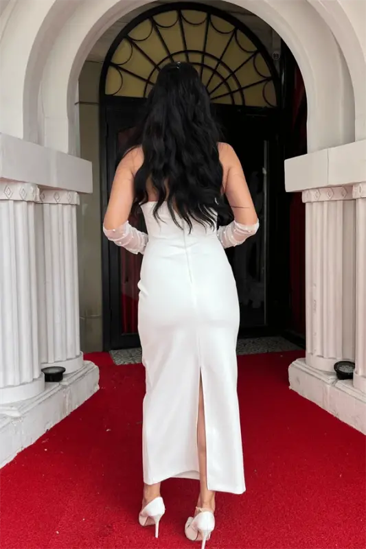 Атласное платье-карандаш без бретелек с бантом - БЕЛЫЙ - 5