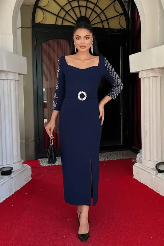Атласное Платье-Карандаш с Рукавами и Деталями из Камней - ТЕМНО-СИНИЙ - 2