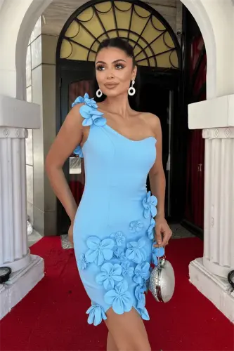 Атласное Платье Мини с Цветами - НЕБЕСНО-ГОЛУБОЙ - 3