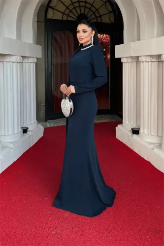 Атласное Платье-Русалка с Деталью Шали на Плечах - ТЕМНО-СИНИЙ - 9