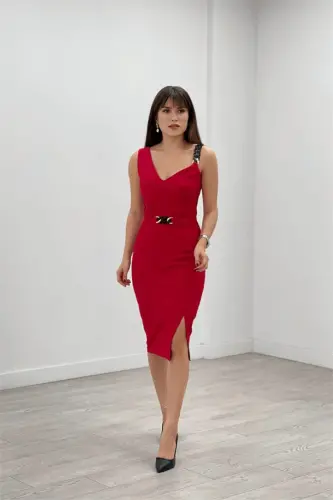 Атласное платье в пол с детальными аксессуарами - КРАСНЫЙ - 2