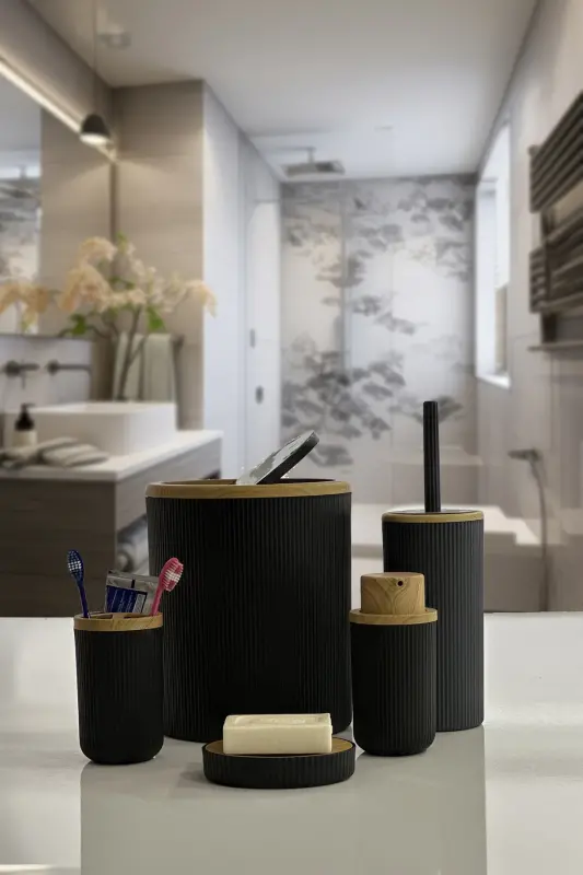 Auaro 5 Parça Siyah Çizgili Bambu Kapaklı Yuvarlak 5'li Banyo Seti-Siyah Bambu - 1