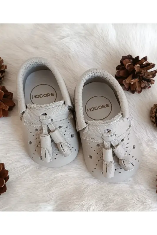 Axel Gri Genuine Leather Moccasin-Light Gray - HODORE