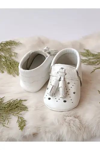 Axel White Genuine Leather Baby Moccasin-White - 7
