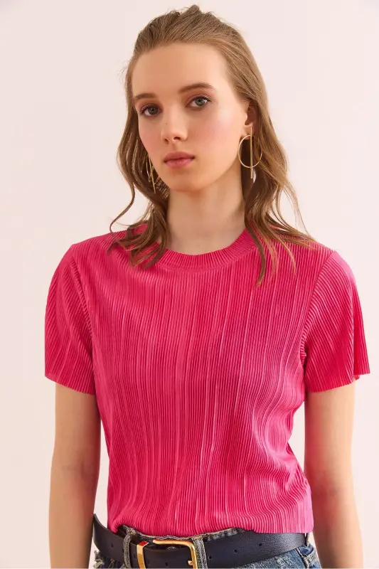 Ayol Fuchsiya Velosiped Yoqasi Pliseli Crop Bluz BLZ-190 - 1