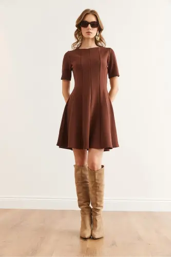 Ayol Jigarrang Bo'lakli Trend Mini Klos Ko'ylak EL - OLALOOK (1)