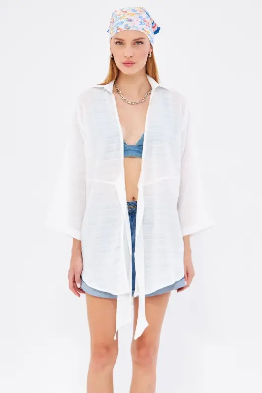 Ayol Oq O'zidan Chiziqli Oldidan Bog'lamali Kimono Ko'ylak ARM-24Y001101-Oq - 3