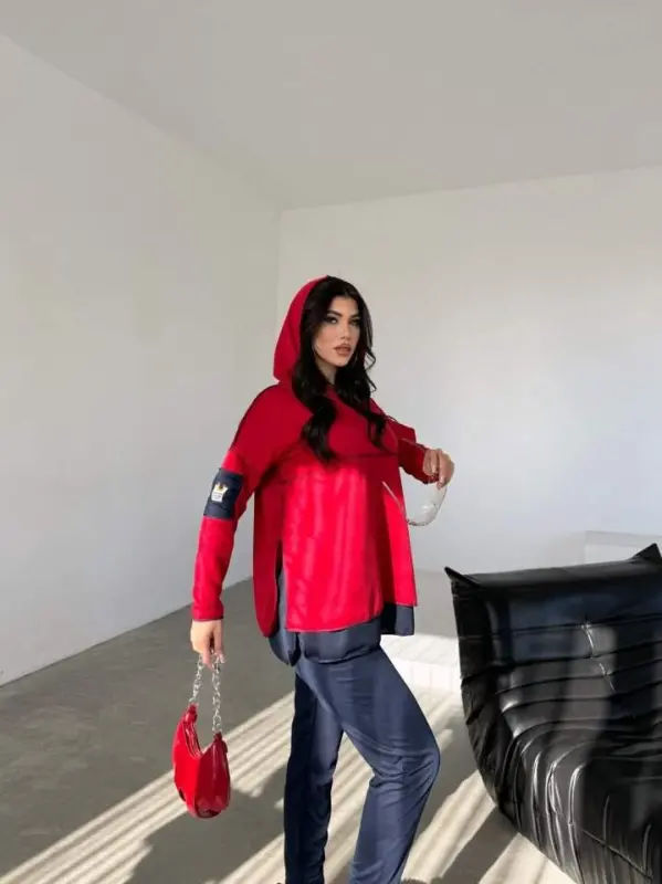 Ayol qizil kapushonli etek uchi detallari arma teskari tikuv ko'rinishli ikkilik to'plam - 4