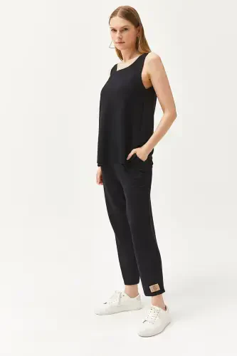 Ayol qora yengsiz keng bluzkali pastki yuqori billur toshli - 5