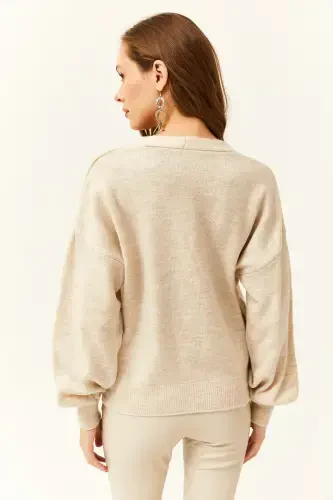 Ayol Tosh Tosh Tugmali Yumshoq To'qimli Triko Kardigan HRK-19000253-Tosh - 5