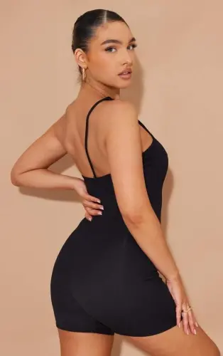 Ayollar asimmetrik tasmali mini kashkorse bodycon kombinezon - 7