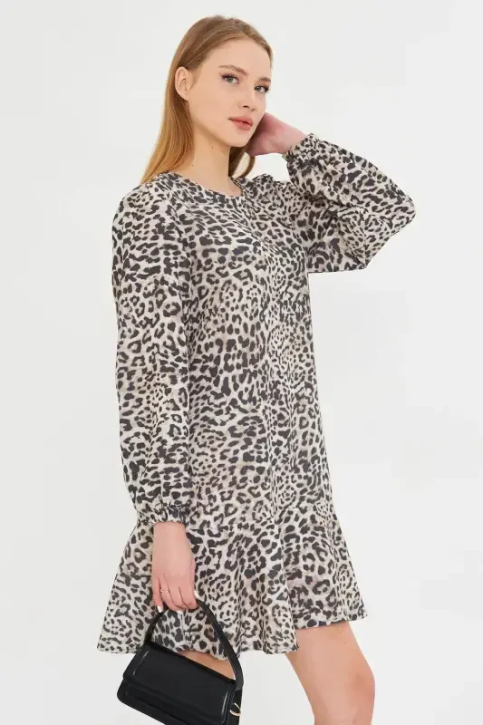 Ayollar bej yumaloq yoqali etek volanli yengil burmali - 5