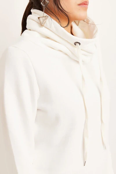 Ayollar Ekru Uzun Bo'yinli Yumshoq To'qimalqli Qalin Svitshot SWT-19000189 - 4