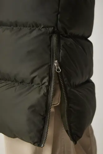 Ayollar Haki Kapüşonli Uzun Shishirilgan Palto VP00001-Haki - 17