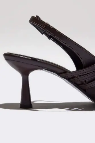 Ayollar ikki bantli baland poshnali sun'iy charm sandal - Qahva - 10