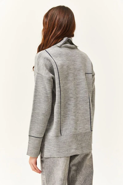 Ayollar kulrang baliqchi yoqa chiziqli naqshli triko sviter KZK-19000791 - 6