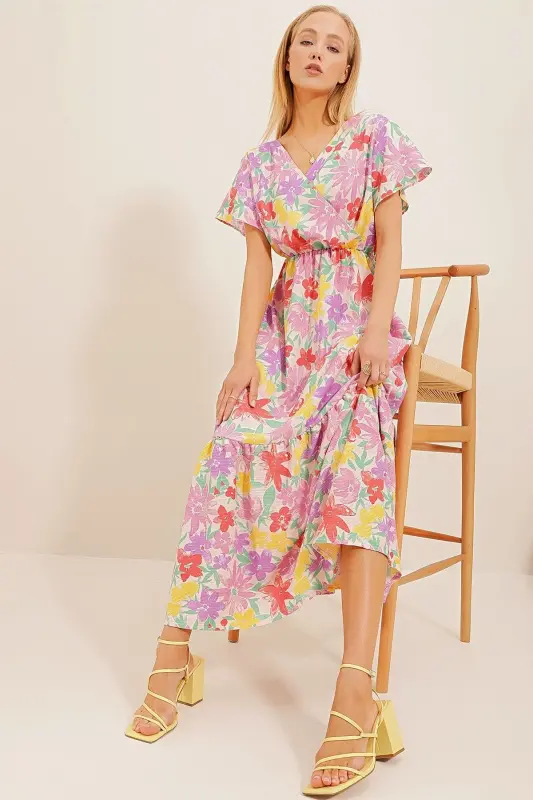Ayollar Lila Gul naqshli krossover Maxi bo'yli ko'ylak ALC-X4373-Lila - TREND ALAÇATI STILI
