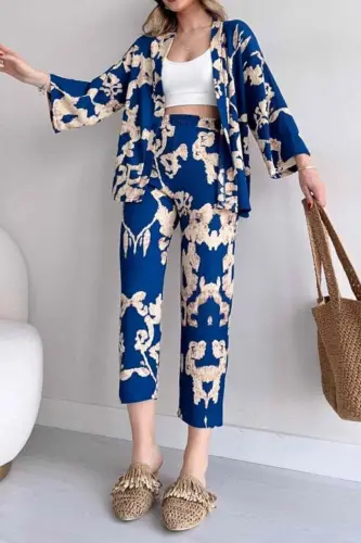 Ayollar Moviy naqshli kimono past-yuqori to'plam - moviy naqshli - TRENDALISSE (1)