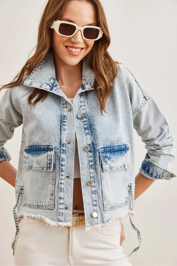 Ayollar ochiq koʻk ikki qatli choʻntakli püsküllü denim koʻylagi CKT-19000378 - 5