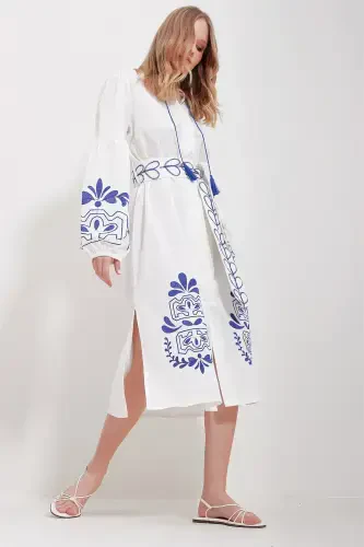 Ayollar oq yoqali kamarli ikkita yirtigli zig'ir libos ALC-X11570-BEYAZ - 3