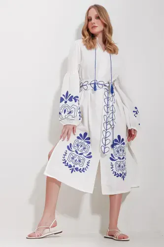 Ayollar oq yoqali kamarli ikkita yirtigli zig'ir libos ALC-X11570-BEYAZ - 4