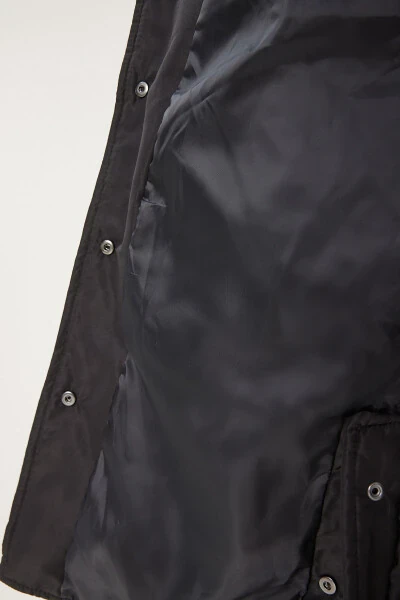 Ayollar qora kapyushonli yopinchiq palto LV00006 - 7