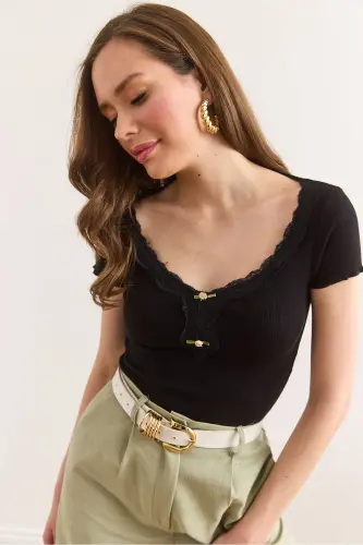 Ayollar Qora Yoqali Detalli Crop Kashkors Bluz BLZ-19 - 8