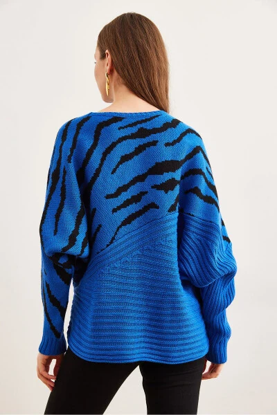 Ayollar Saksi ko'k zebra naqshlar biriktirilgan triko kozok KZK-19000819 - 5