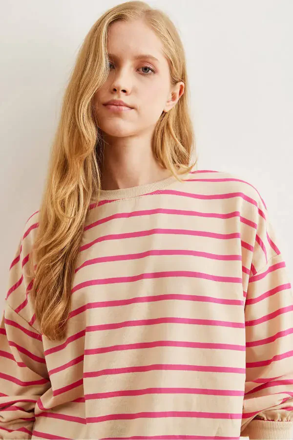 Ayollar tosh pushti Basic yumshoq teksturali boʻsh sweatshirt SWT-19000457 - 5