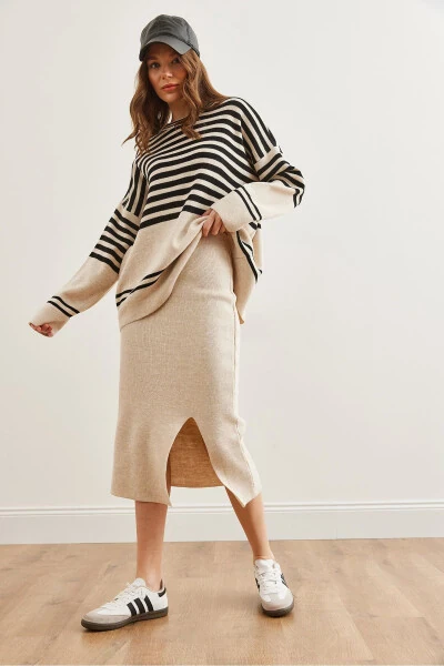 Ayollar tosh yuqori kozok pastki yirtilgan yubka triko to'plam TKM-19000321 - 7