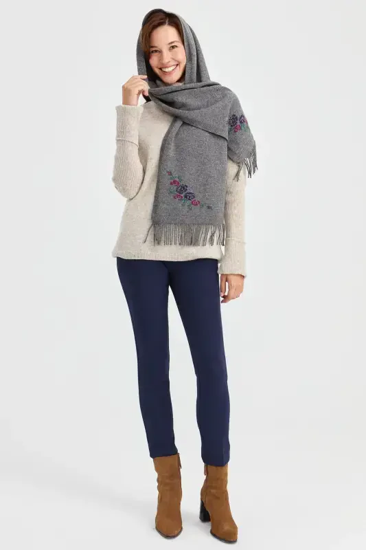 Ayollar triko cheti gulli jun ro'mol tutunrang-tutunrang - DESEN TRIKO