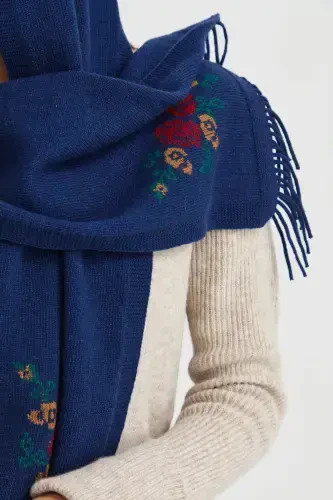 Ayollar trikotaji cheti gulli jun ro'mol Indigo-Indigo - 3