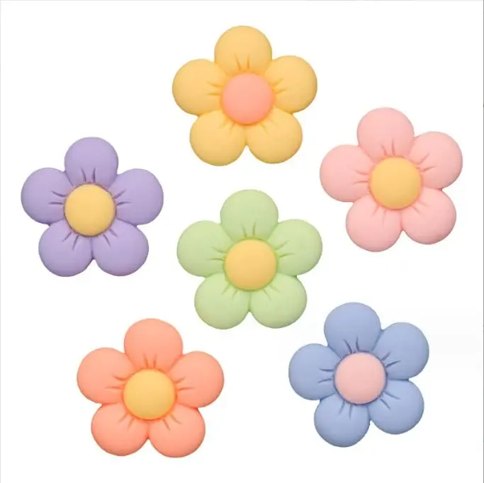Ayollar uchun 6 dona qizaloq gulli avtomobillar uchun havo tozalagich havo chiqarish qisqichlari pushti/siyohrang/ko'k/yashil/sariq Boho hidlari bezaklari Kawaii Rojdestvo sovg'alari uchun chiroyli avtomobil dekor interyeri estetik aksessuarlari - 4