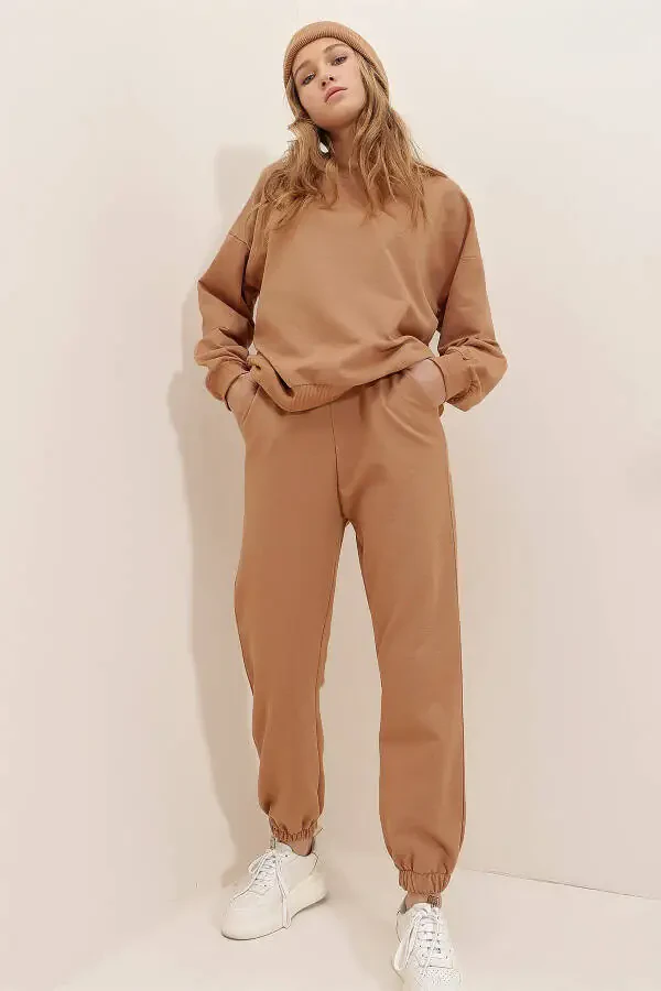 Ayollar uchun Biskuit rangli velosiped yoqali, elastik bel va oyog'i bilan ikki iplikli Basic sport kostyumi ALC-507-669-001 - 3