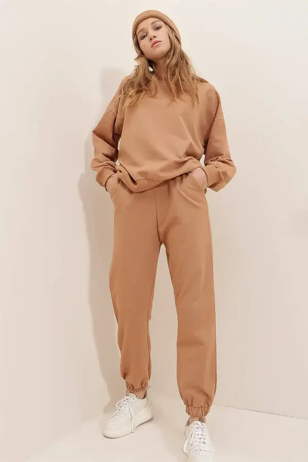 Ayollar uchun Biskuit rangli velosiped yoqali, elastik bel va oyog'i bilan ikki iplikli Basic sport kostyumi ALC-507-669-001 - 10