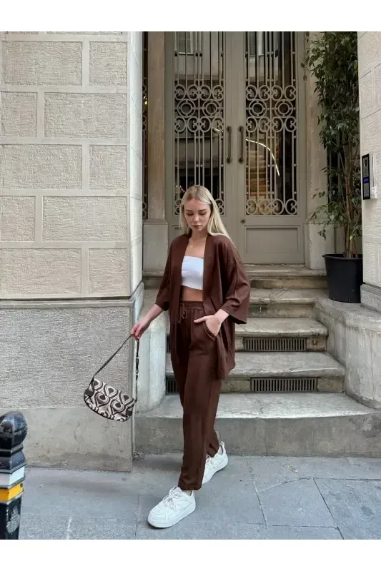 Ayollar uchun bo'shashgan kesilgan kimono tepasi va pastki qismi to'plami - 3