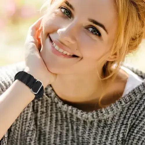 Ayollar uchun Fitbit Versa 3/Versa 4/Sense/Sense 2 tasmalariga mos keluvchi sozlanishi mumkin bo'lgan резинка bantlar, cho'ziluvchan bilaguzuk, qulay elastik резинка aqlli soat tasmasi, yumshoq mato. - 7