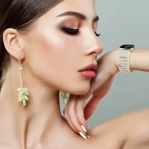 Ayollar uchun Fitbit Versa 3/Versa 4/Sense/Sense 2 tasmalariga moslashuvchan burmali taraklar, cho'ziluvchan bilaguzuk, qulay elastik burmali aqlli soat tasmasi, yumshoq mato mato tasma - 6