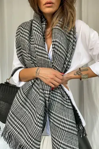 Ayollar uchun ikki tomonlama yumshoq matoli sharf qora-qora - MATHILDA AKSESUAR (1)