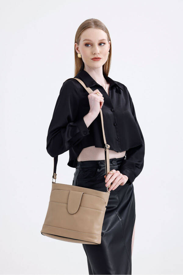 Ayollar uchun jigarrang haqiqiy charmli crossbody xalta - 2