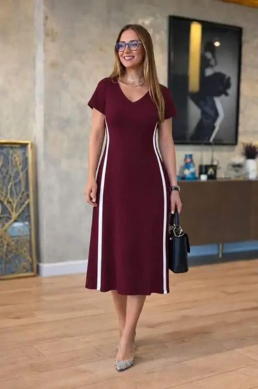 Ayollar uchun kalta yengli, V bo'yinli, yon tomoni tasmali, viskozali, ikki ipli midi ko'ylak - 4