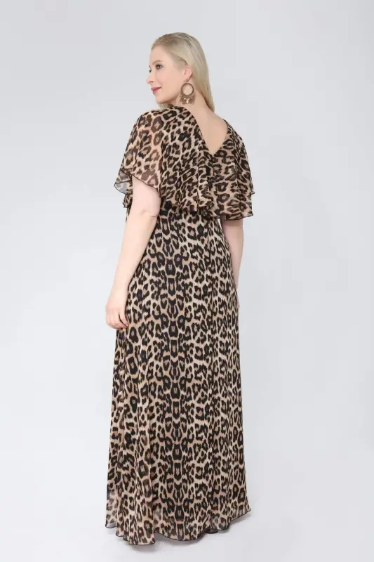 Ayollar uchun katta hajmdagi shifon matodan tikilgan, V shaklidagi yoqa va yelkanli kattta kattali oqlangan libos. LEOPARD KL3065 - 5