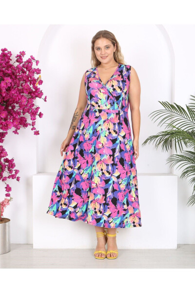 Ayollar uchun katta o'lchamli akvarel naqshli yelkasiz V-bo'yinli maxi ko'ylak 24134 - BUTIK NILYAM