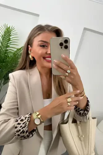 Ayollar uchun leopard naqshli astarli blazer ko'ylagi - 5